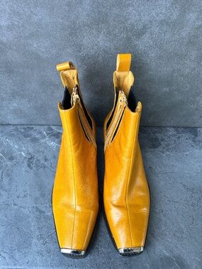 JEFFERY CAMPBELL Yellow Western Ankle Boot Leather Size 8
